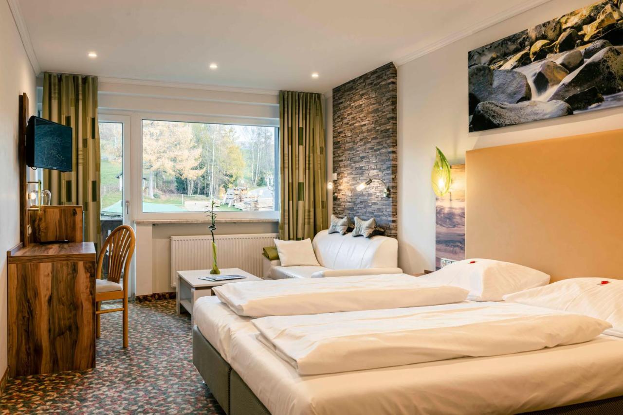 Landhotel Gruenwies -Bonsai-Wellness Garni (Adults Only) Lohberg Luaran gambar