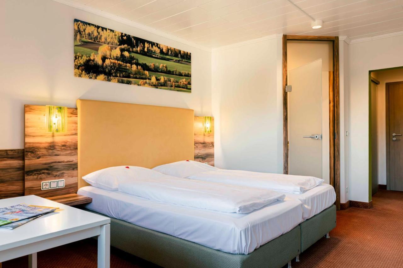 Landhotel Gruenwies -Bonsai-Wellness Garni (Adults Only) Lohberg Luaran gambar