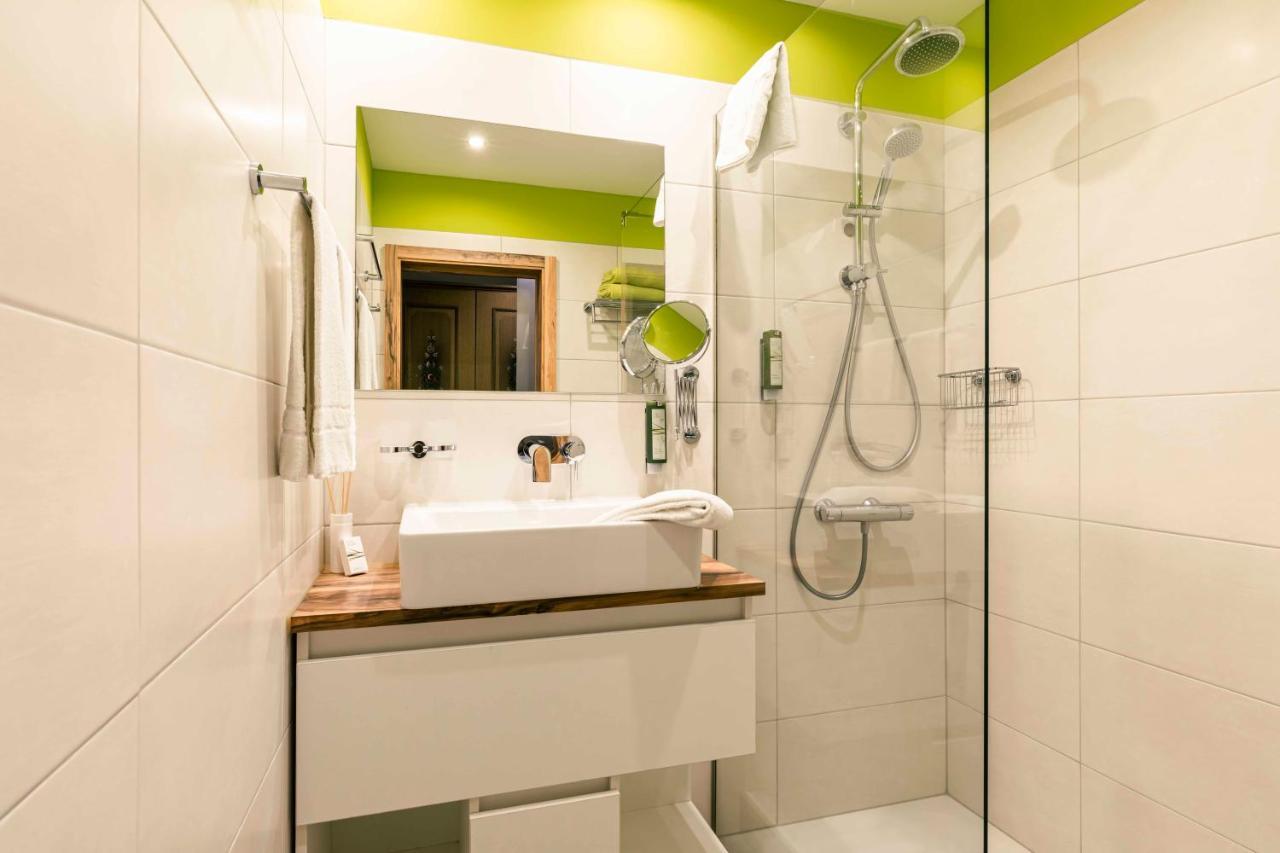 Landhotel Gruenwies -Bonsai-Wellness Garni (Adults Only) Lohberg Luaran gambar