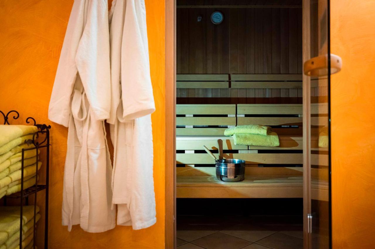 Landhotel Gruenwies -Bonsai-Wellness Garni (Adults Only) Lohberg Luaran gambar
