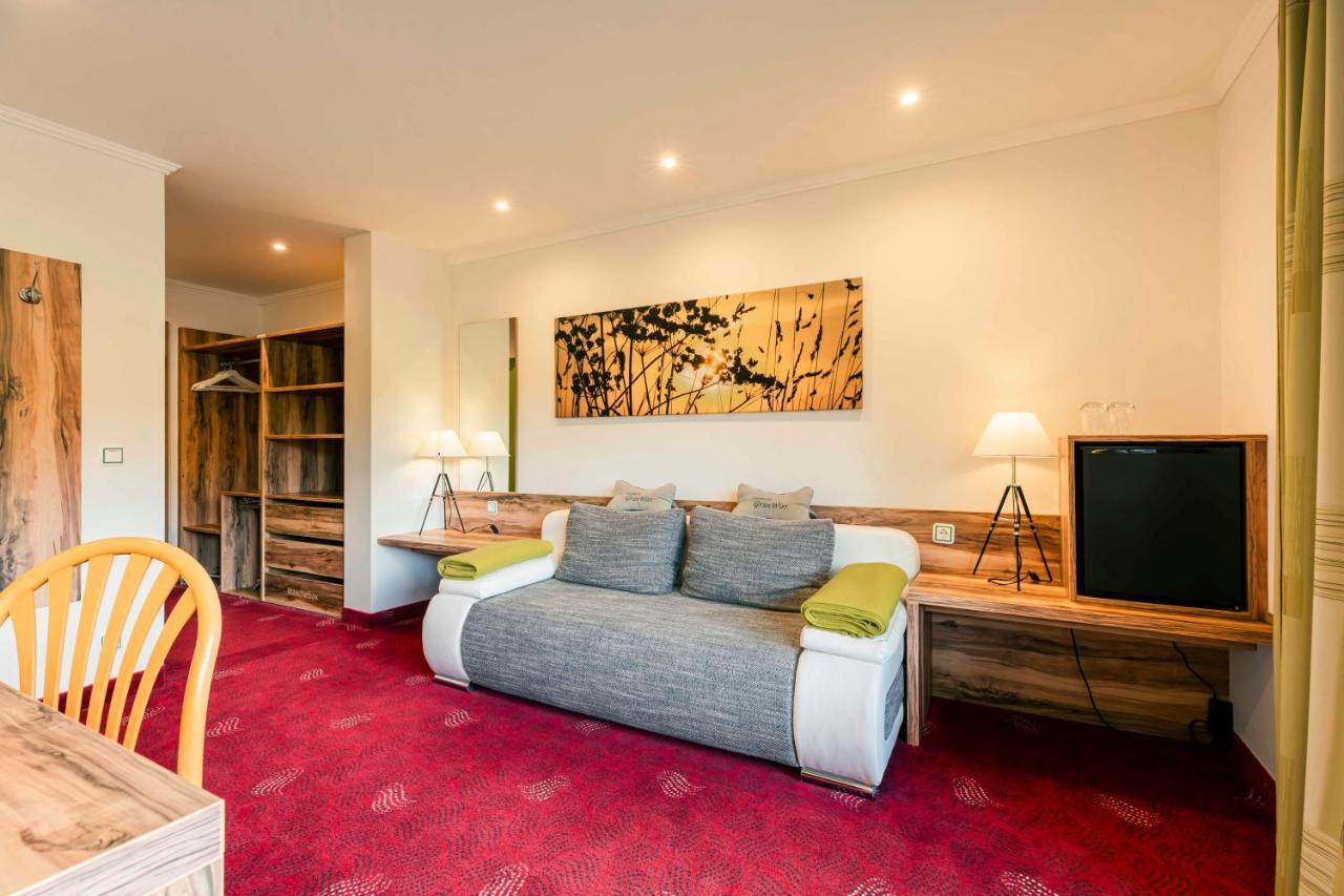 Landhotel Gruenwies -Bonsai-Wellness Garni (Adults Only) Lohberg Luaran gambar